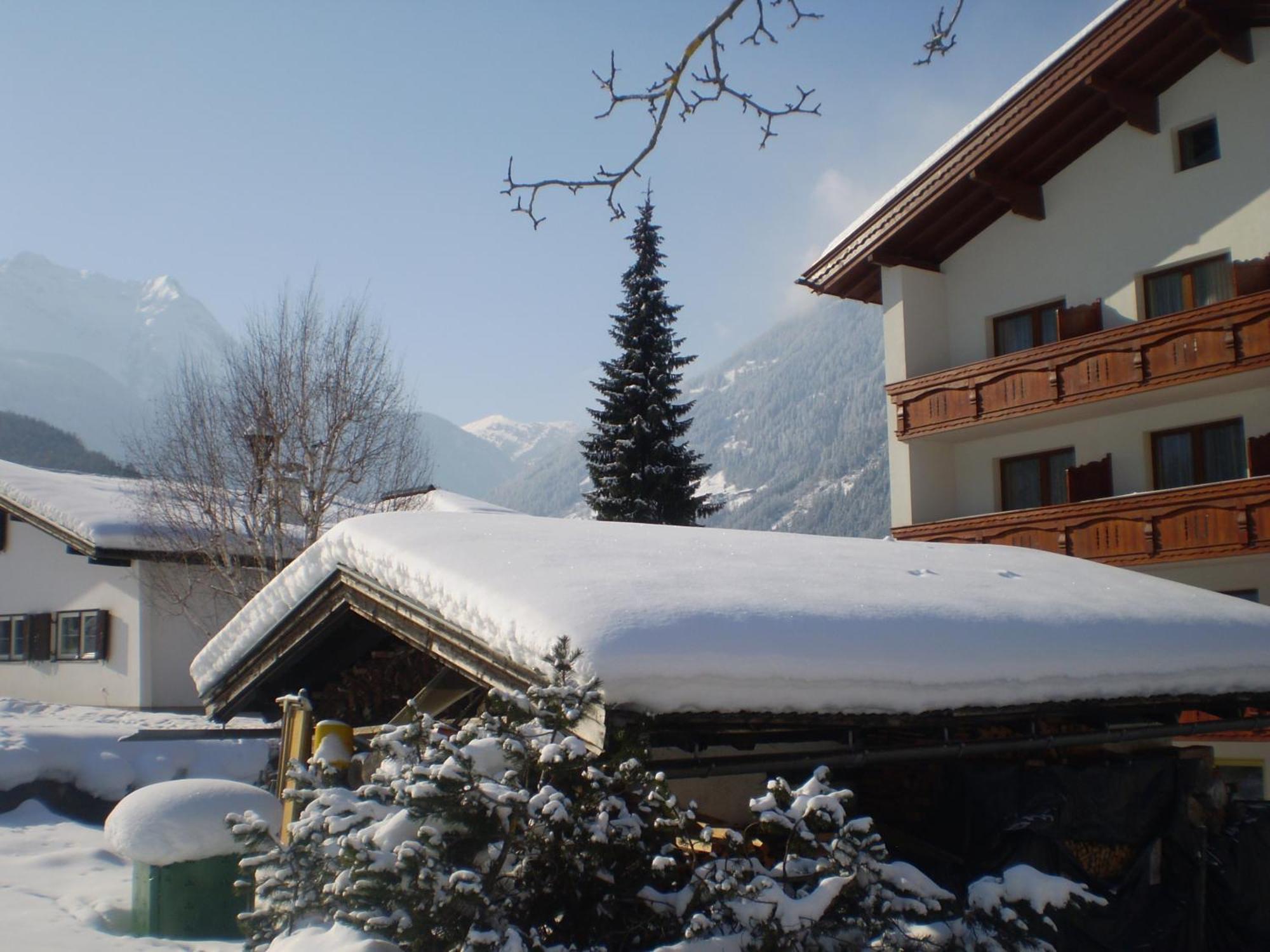 Hotel Scheulinghof Mayrhofen Exterior foto