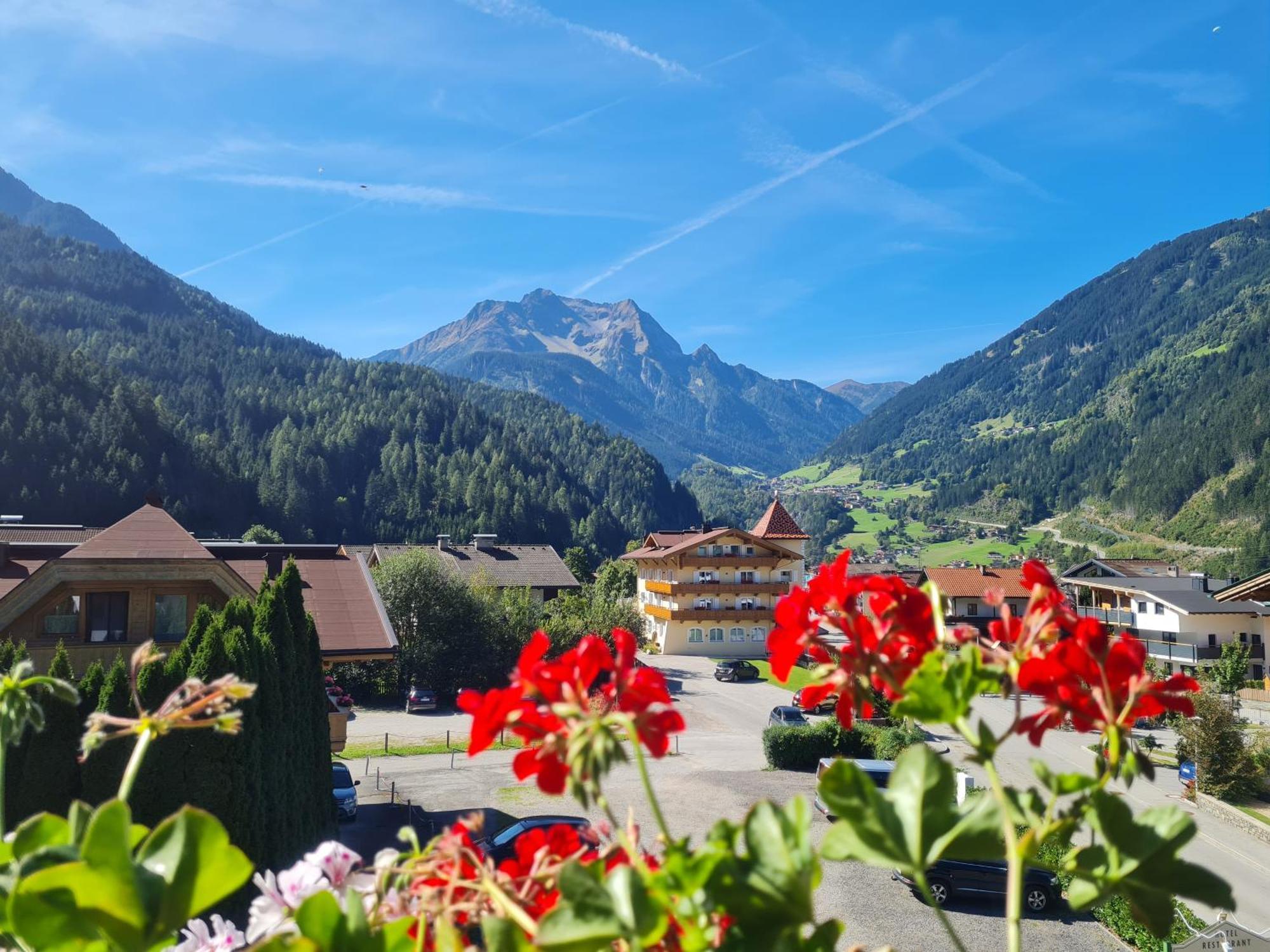 Hotel Scheulinghof Mayrhofen Exterior foto